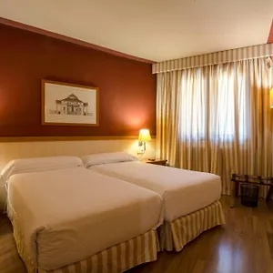 https://shusski.andorra-la-vella-hotels.net